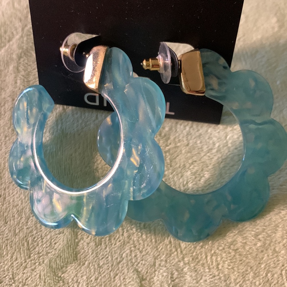 Trend earrings
